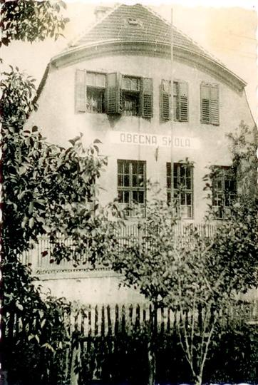 Škola Terešov